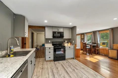 647 Whittier Highway Moultonborough NH 03254