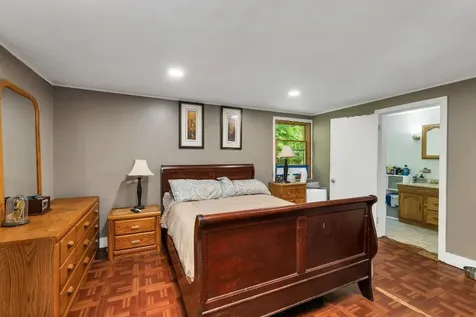 647 Whittier Highway Moultonborough NH 03254