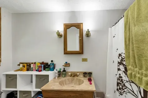 647 Whittier Highway Moultonborough NH 03254