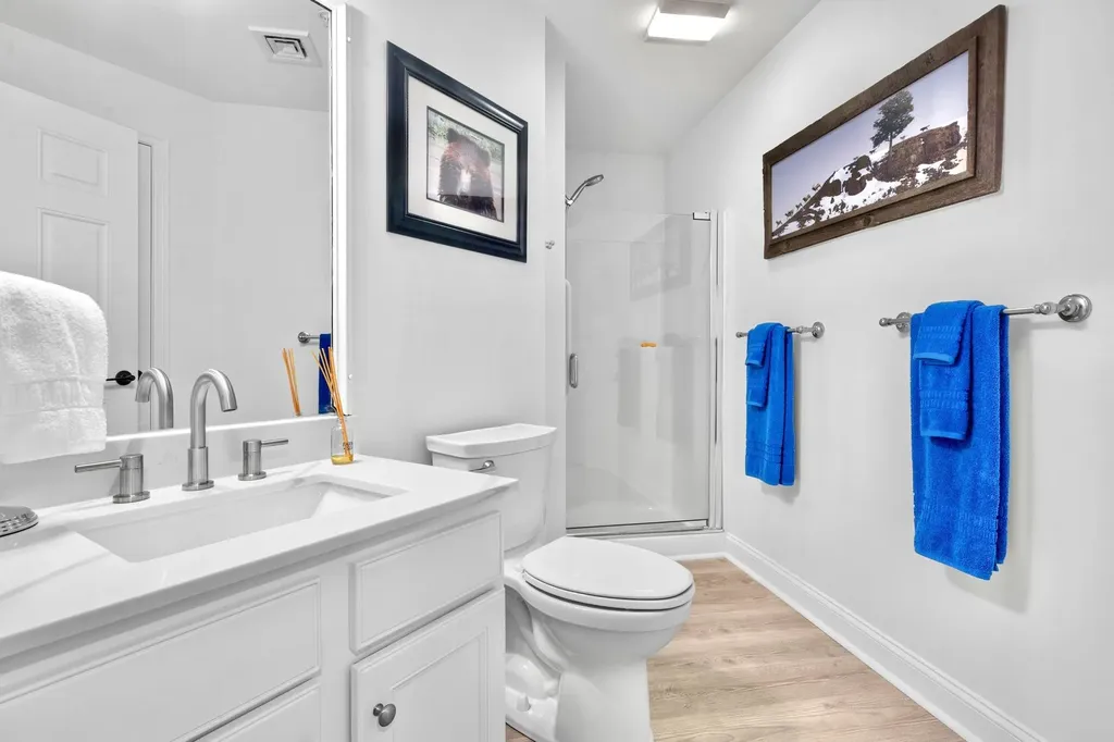 3 Sterling Hill Lane Exeter NH 03833