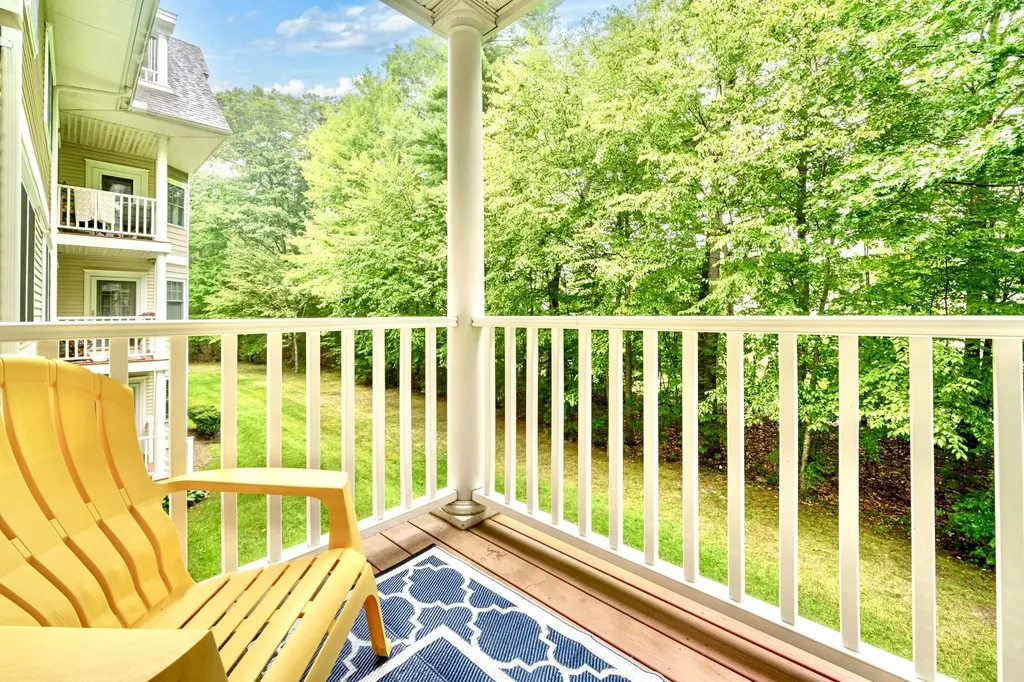 3 Sterling Hill Lane Exeter NH 03833