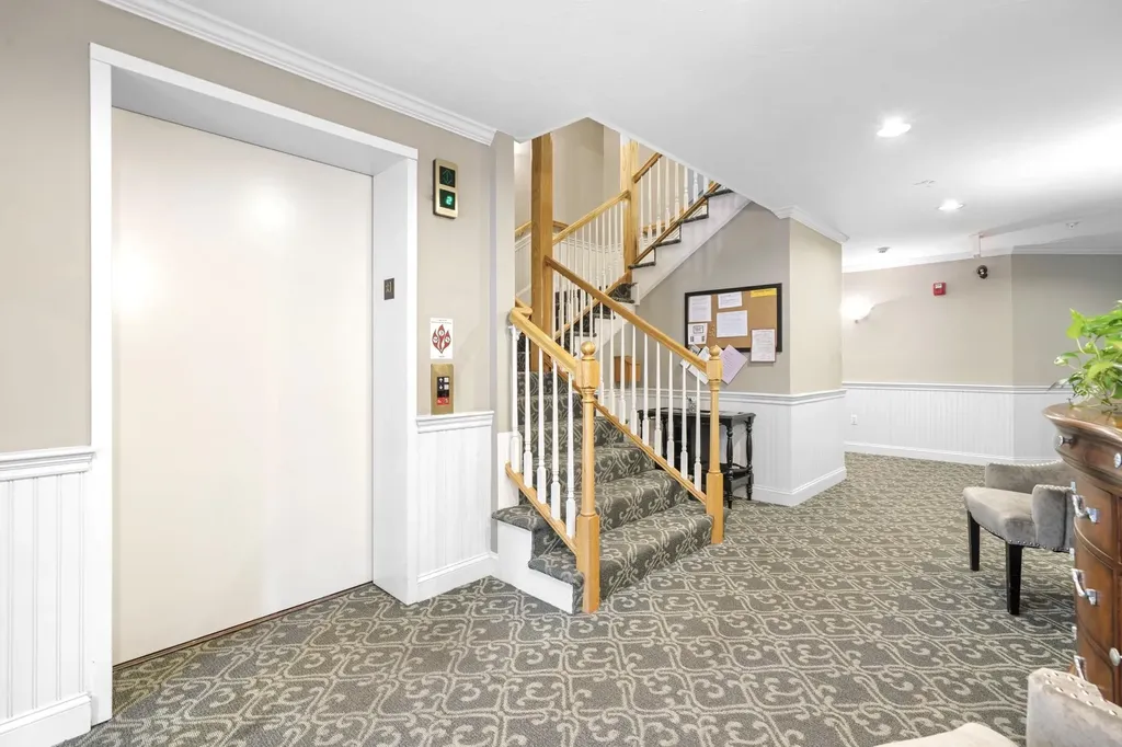 3 Sterling Hill Lane Exeter NH 03833