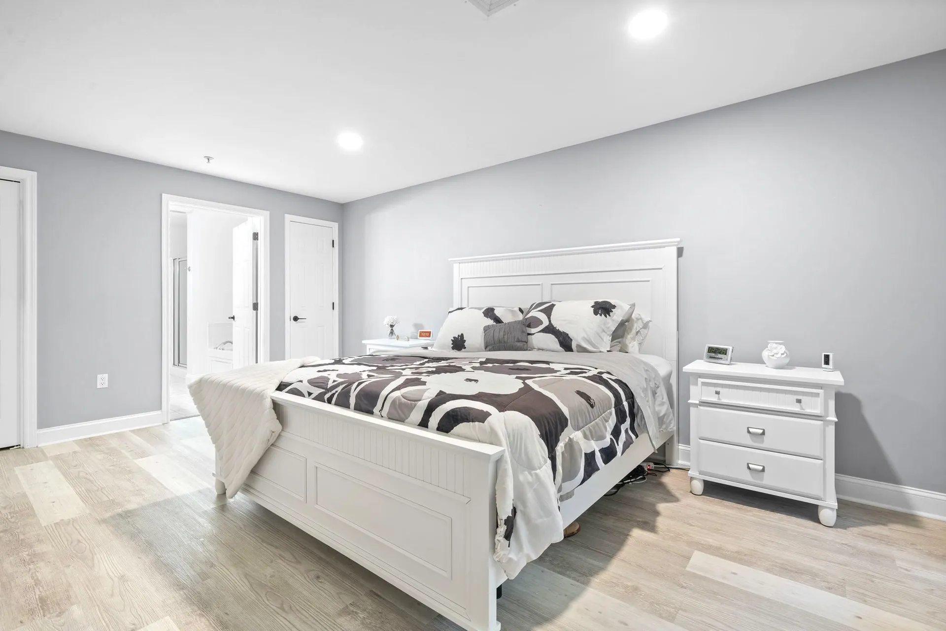 3 Sterling Hill Lane Exeter NH 03833