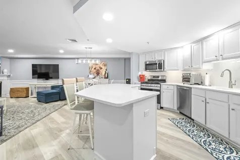 3 Sterling Hill Lane Exeter NH 03833