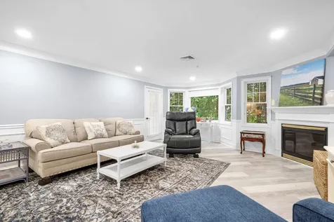 3 Sterling Hill Lane Exeter NH 03833