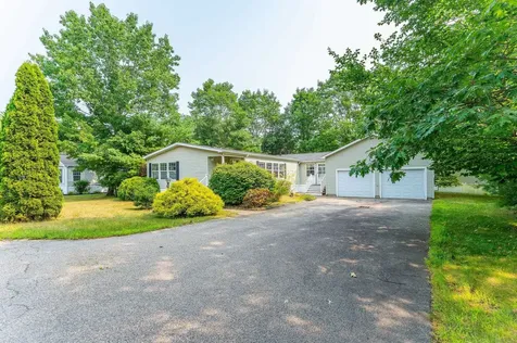 129 Eagle Drive Rochester NH 03868