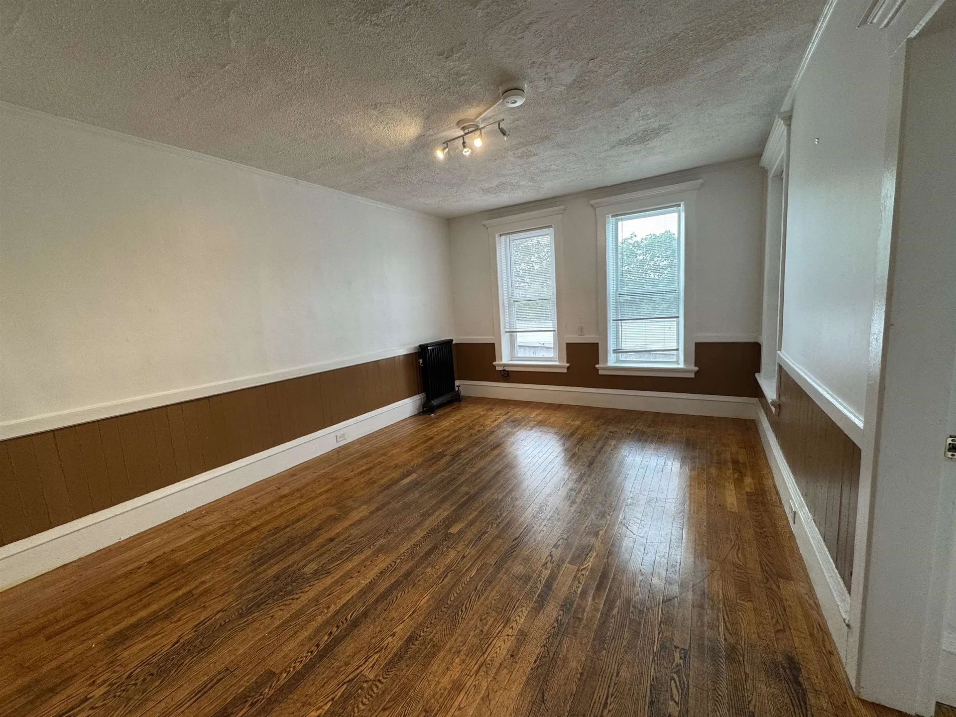 11 Court Street Keene NH 03431