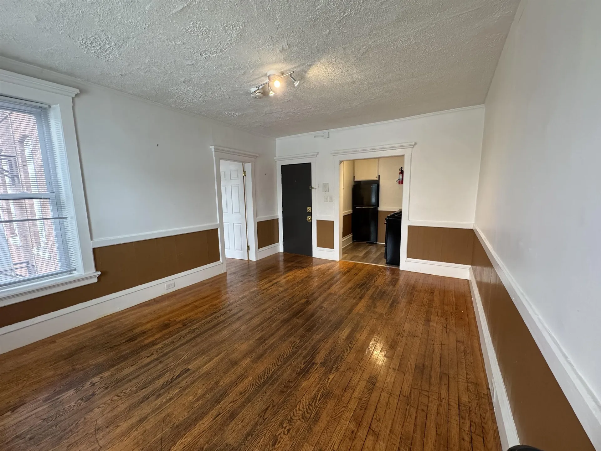 11 Court Street Keene NH 03431