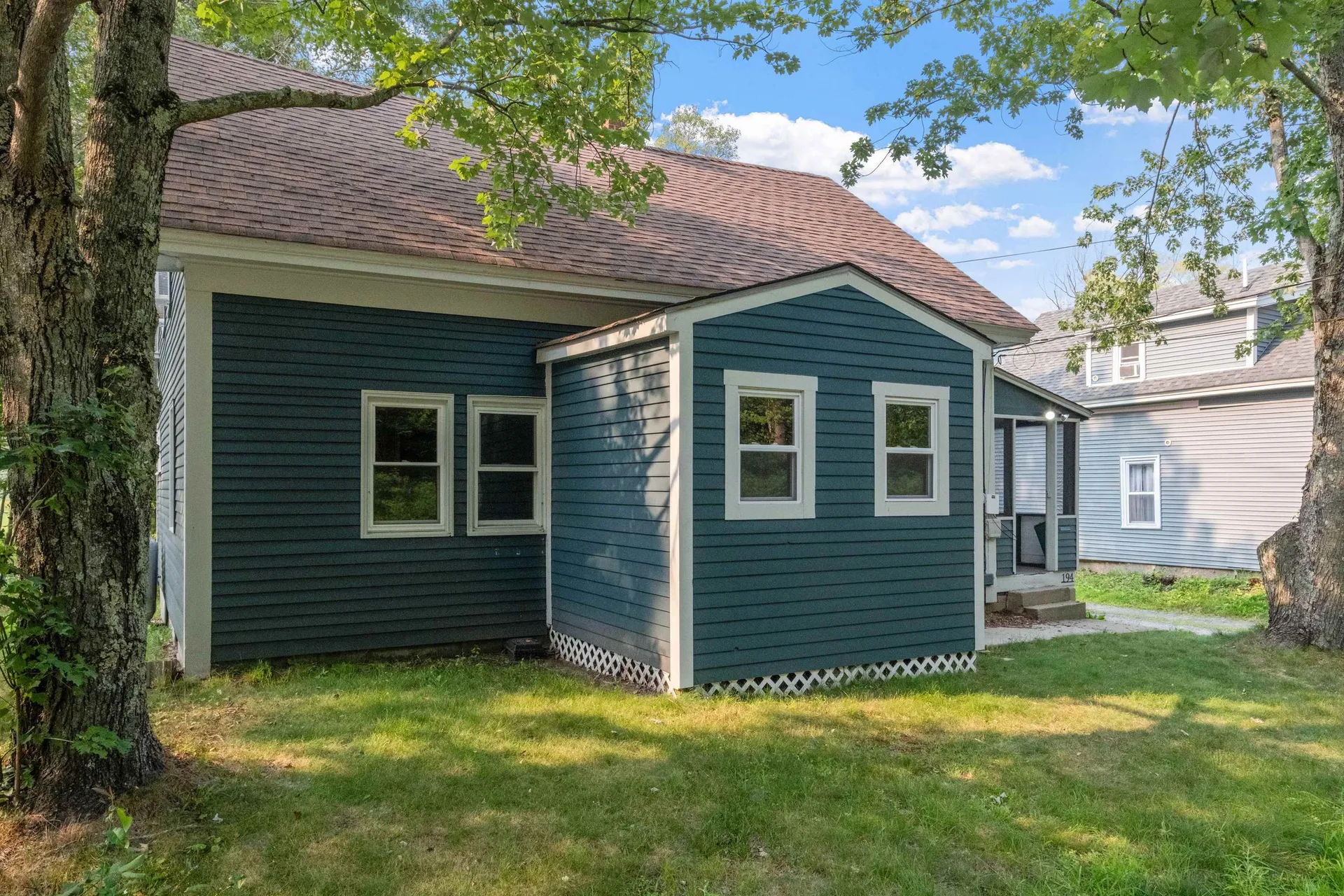 194 Pleasant Street Bristol NH 03222