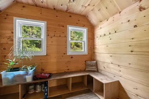 194 Pleasant Street Bristol NH 03222