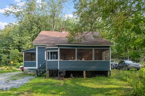 194 Pleasant Street Bristol NH 03222