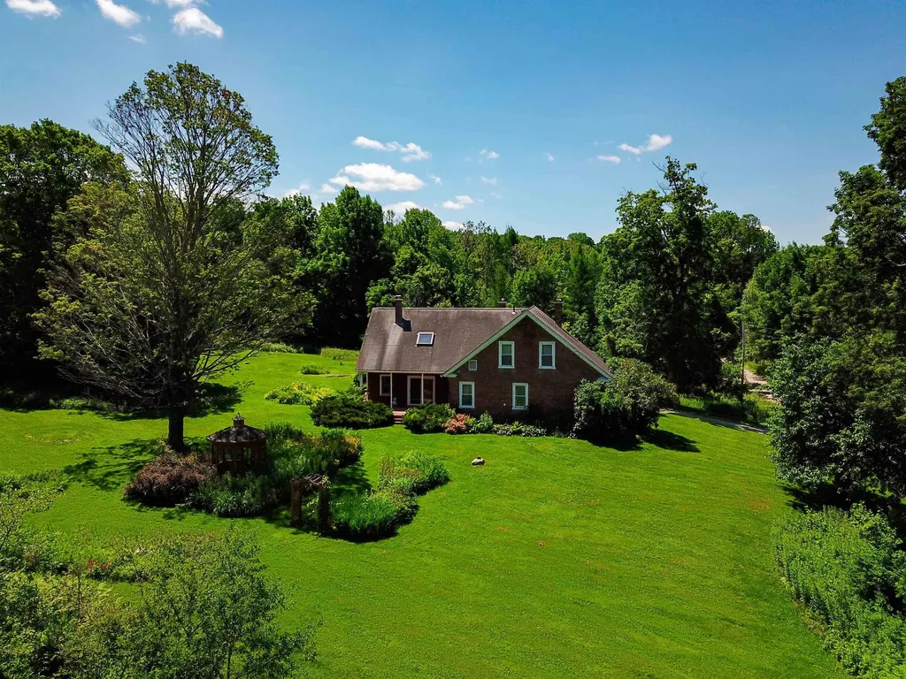 1211 Middle Road Plainfield VT 05667