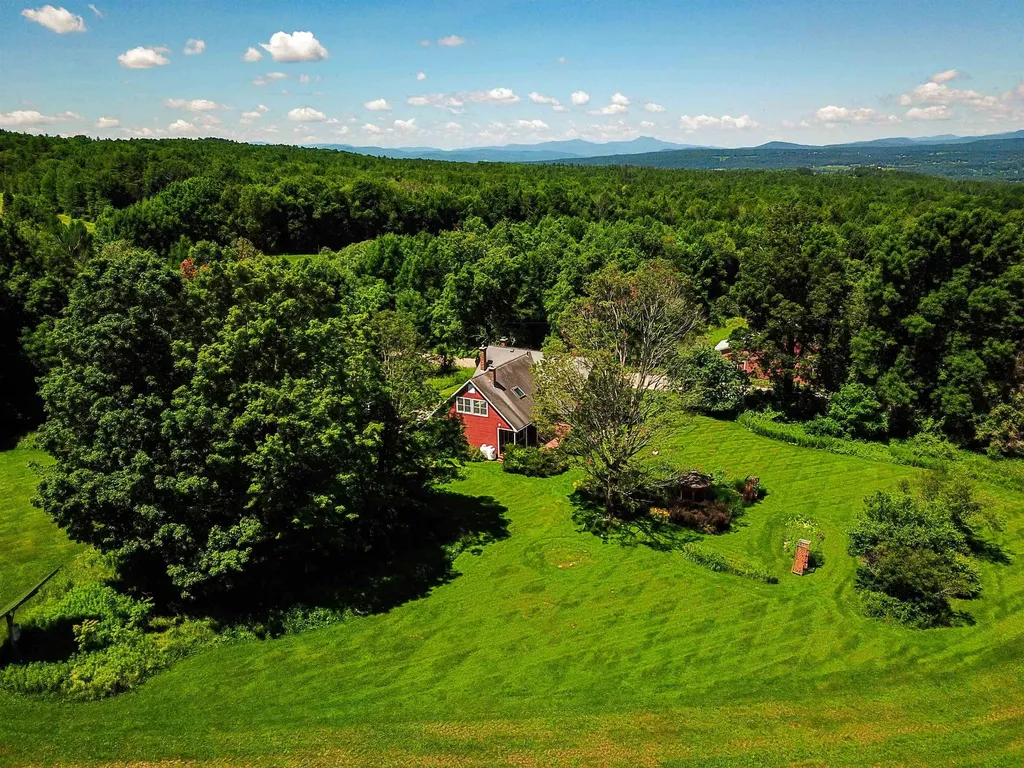 1211 Middle Road Plainfield VT 05667
