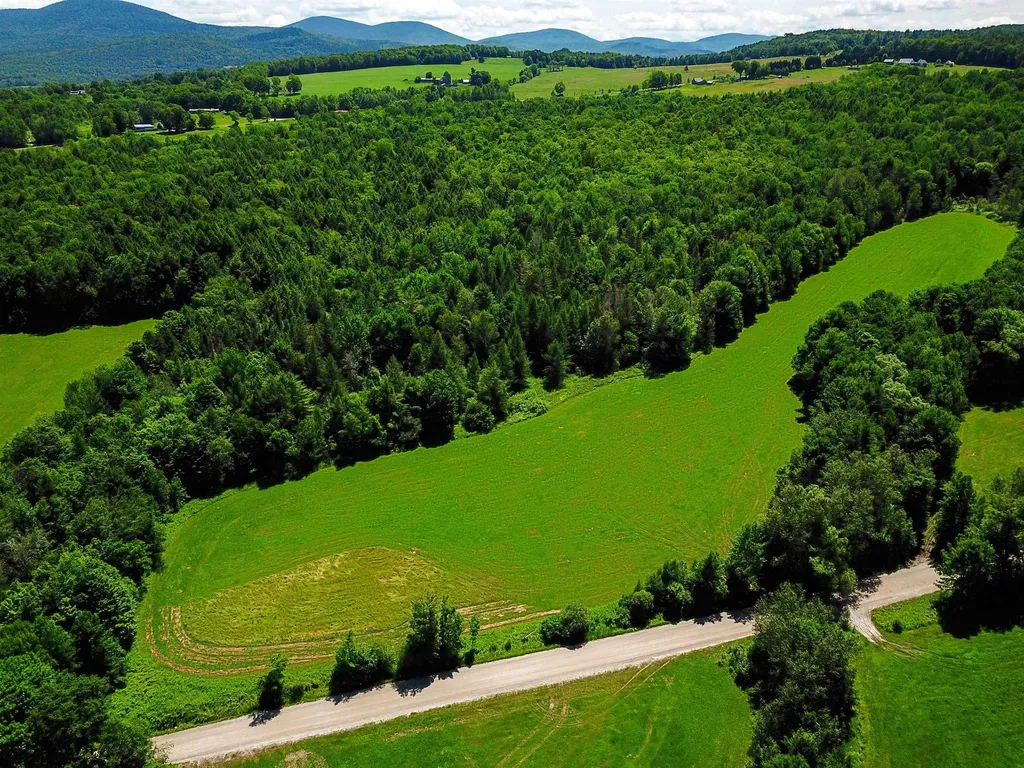 1211 Middle Road Plainfield VT 05667