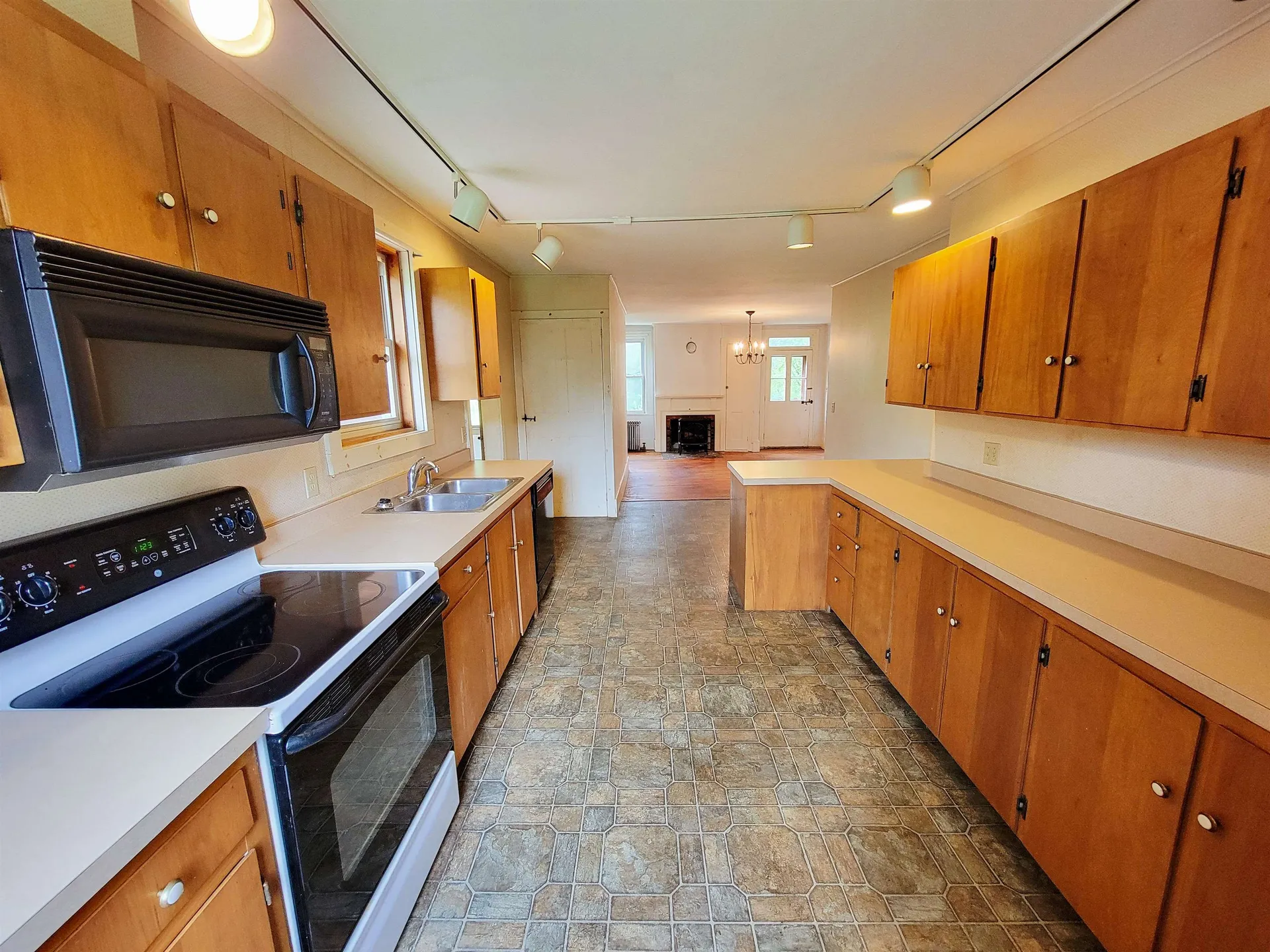 1211 Middle Road Plainfield VT 05667