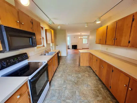 1211 Middle Road Plainfield VT 05667