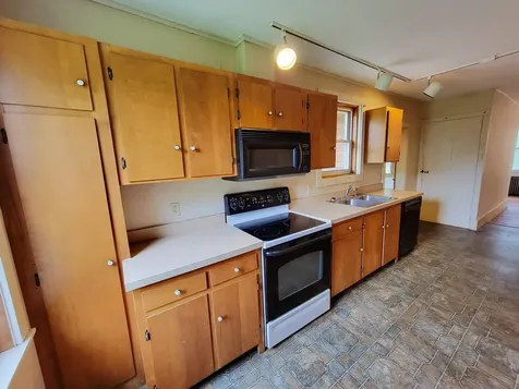 1211 Middle Road Plainfield VT 05667