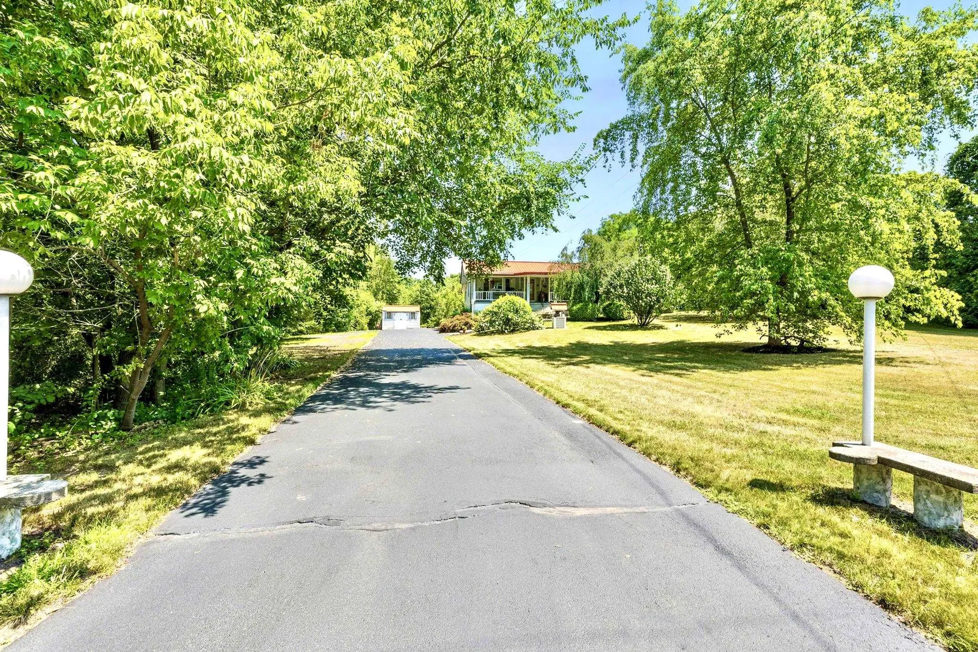 82 Fordway Extension Derry NH 03038
