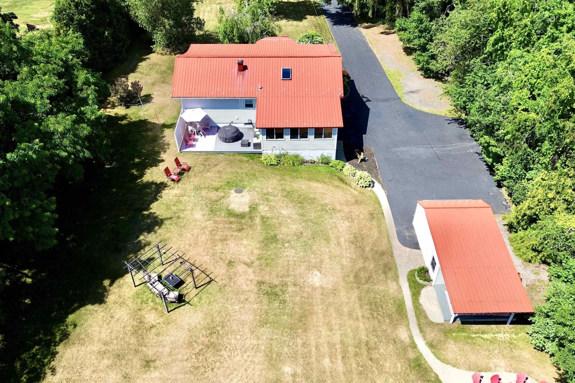 82 Fordway Extension Derry NH 03038