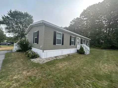 607 Sherwood Glen Somersworth NH 03878