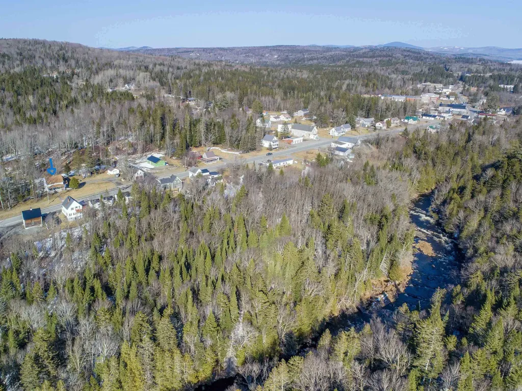 1495 Main Street Pittsburg NH 03592