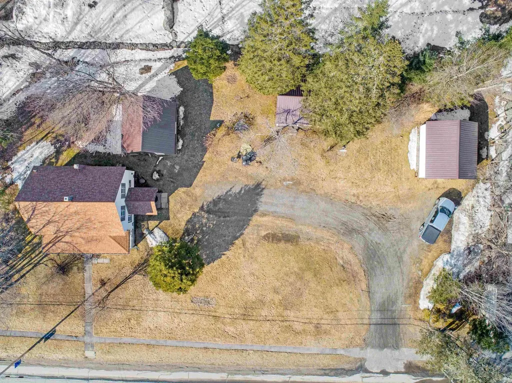 1495 Main Street Pittsburg NH 03592