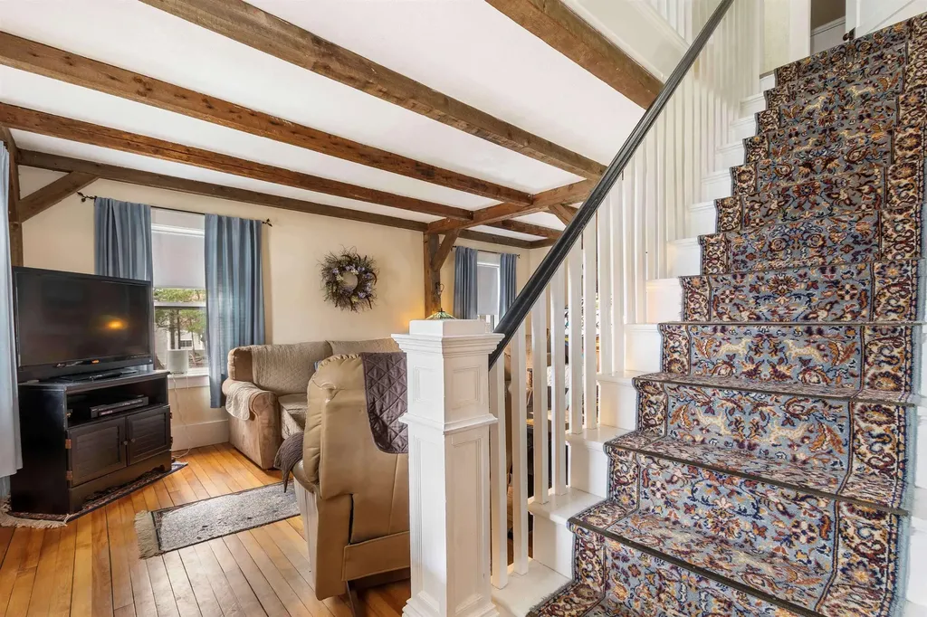 1495 Main Street Pittsburg NH 03592