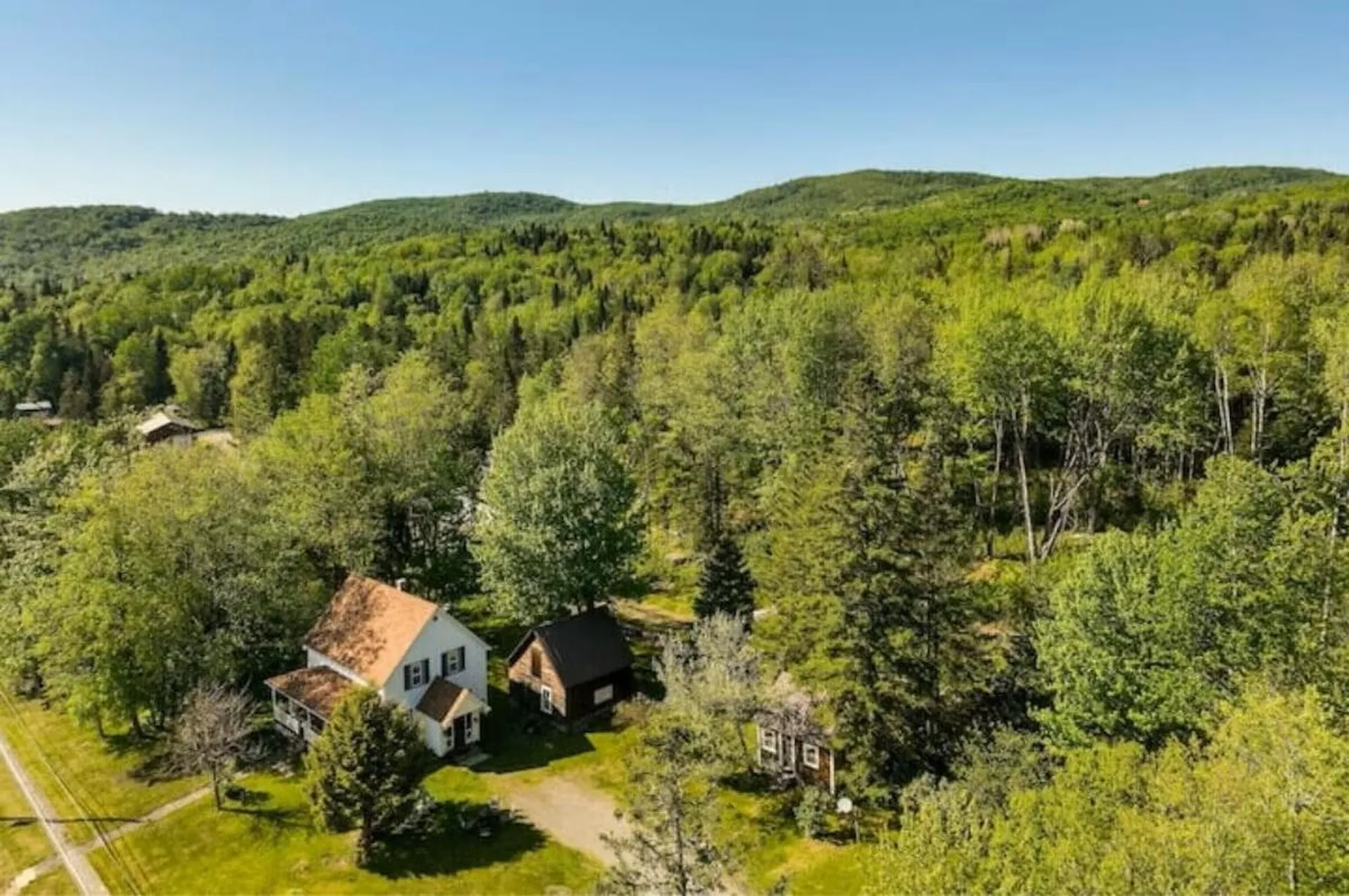 1495 Main Street Pittsburg NH 03592