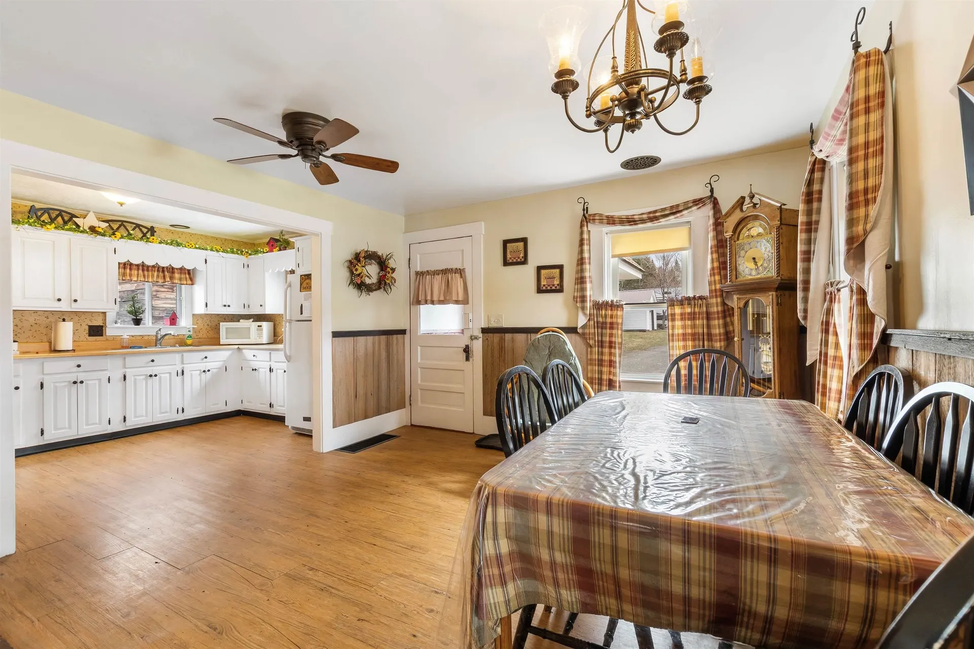 1495 Main Street Pittsburg NH 03592