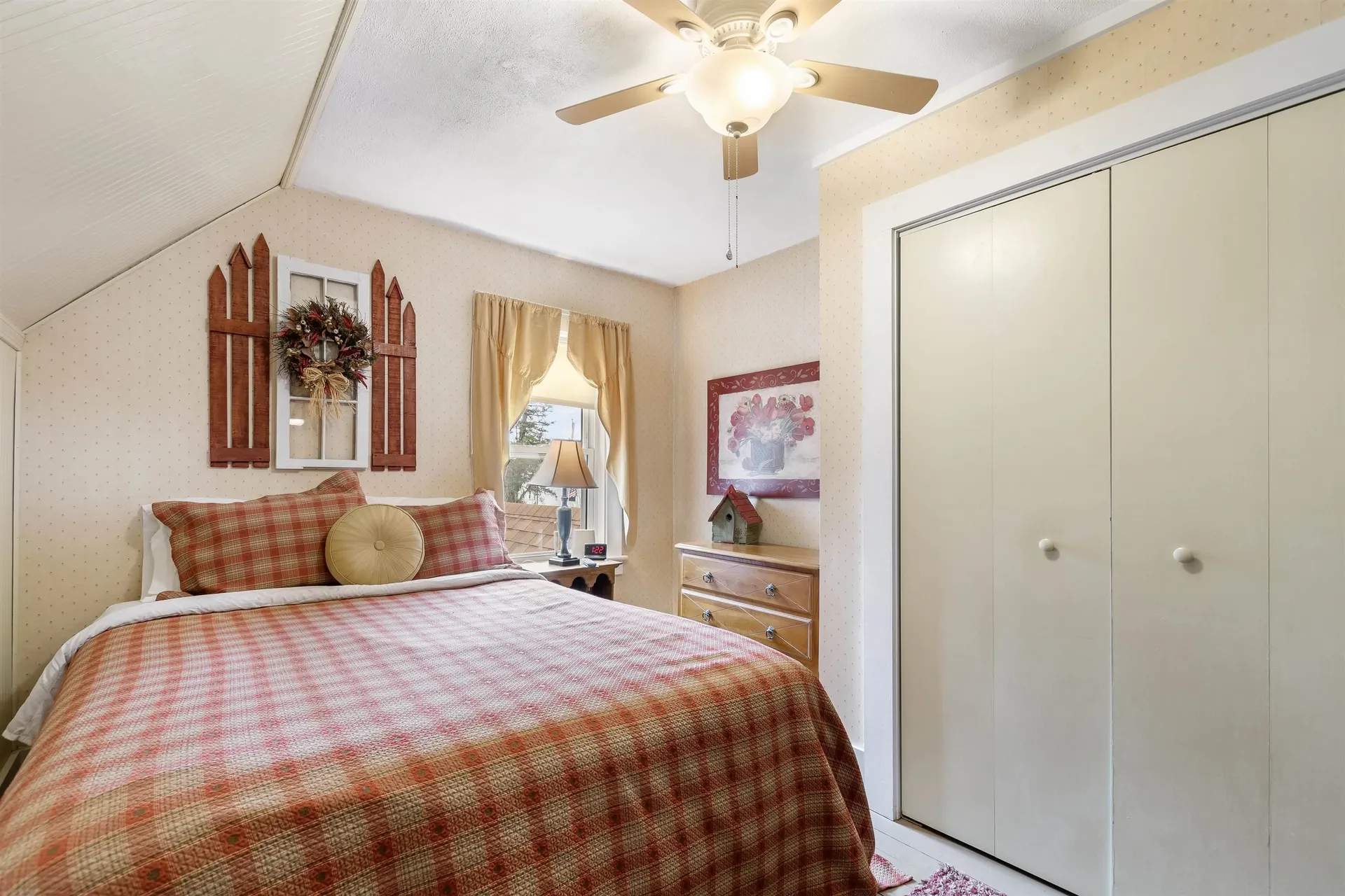 1495 Main Street Pittsburg NH 03592