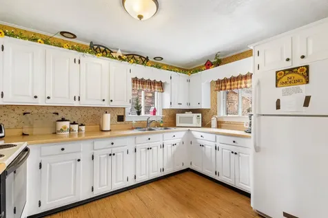 1495 Main Street Pittsburg NH 03592