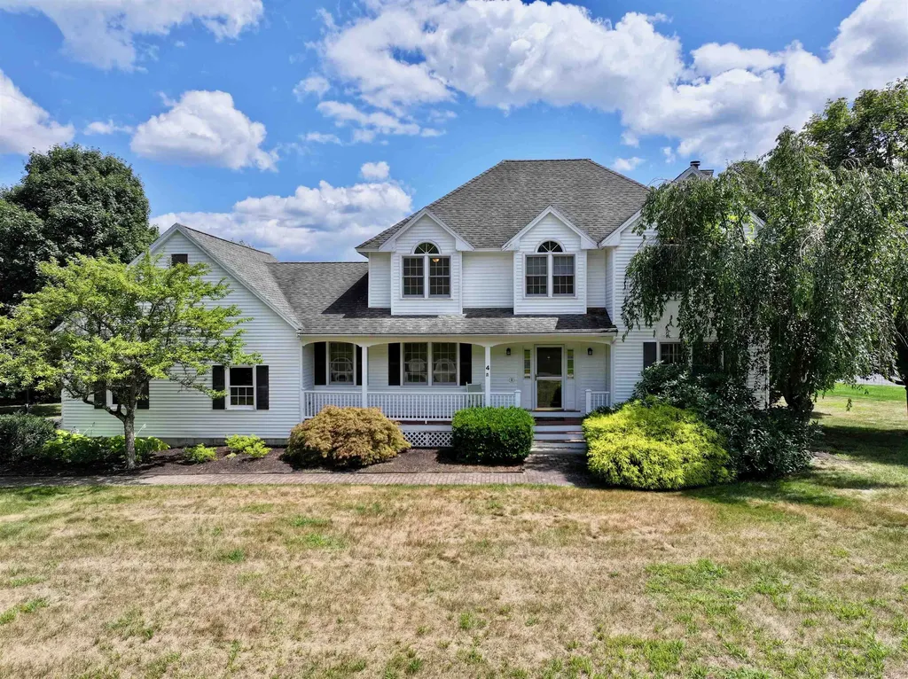 4 Jennifer Lane Amherst NH 03031