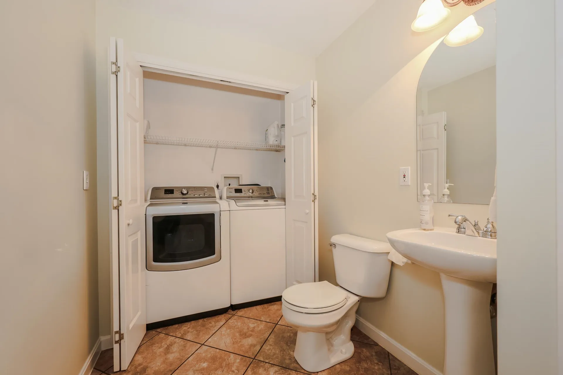 4 Jennifer Lane Amherst NH 03031