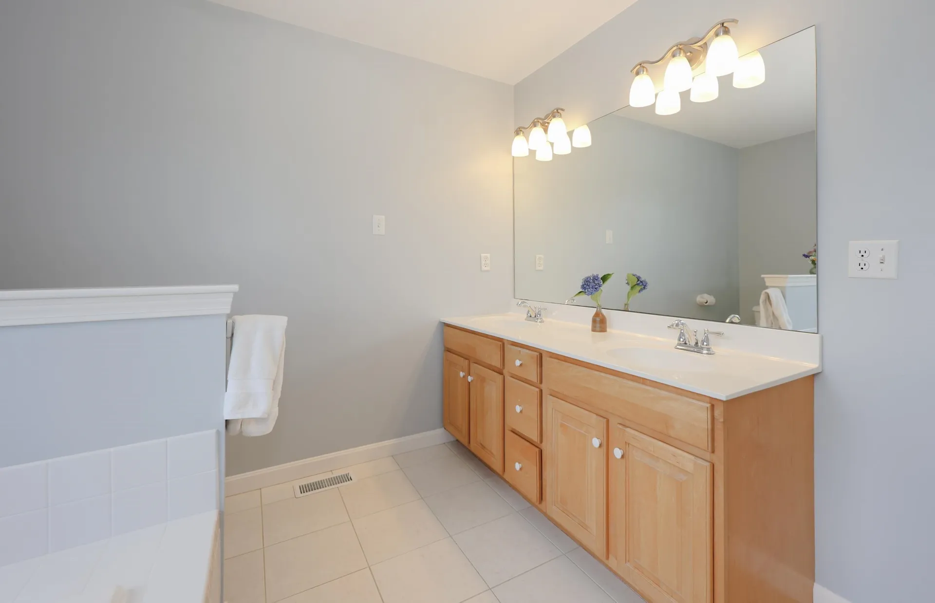 4 Jennifer Lane Amherst NH 03031