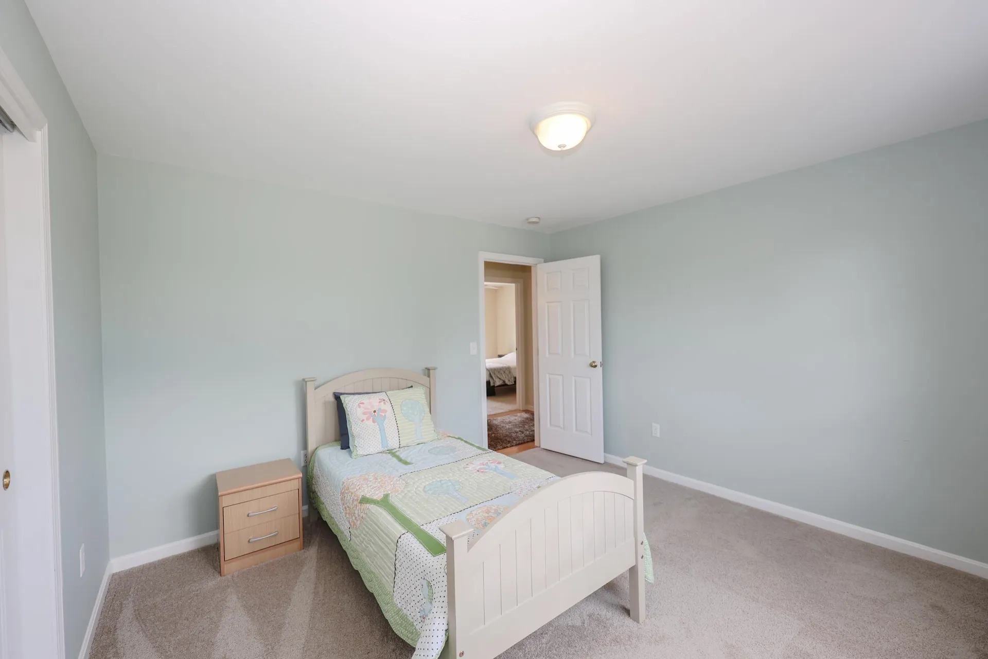 4 Jennifer Lane Amherst NH 03031