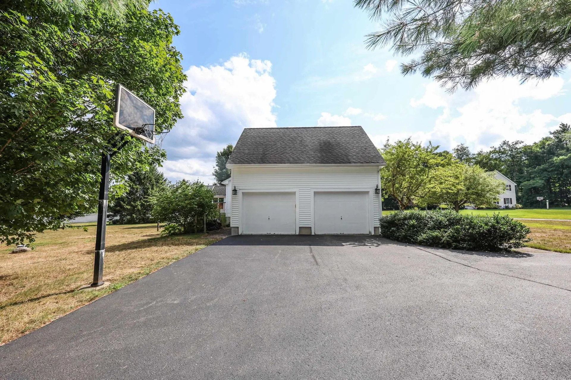 4 Jennifer Lane Amherst NH 03031