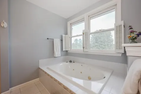 4 Jennifer Lane Amherst NH 03031