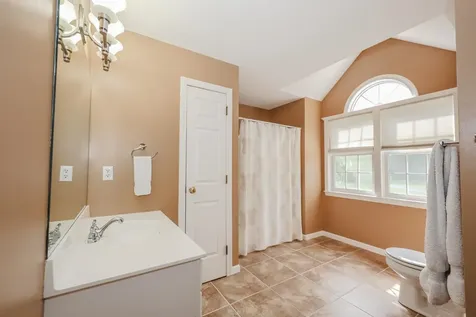 4 Jennifer Lane Amherst NH 03031