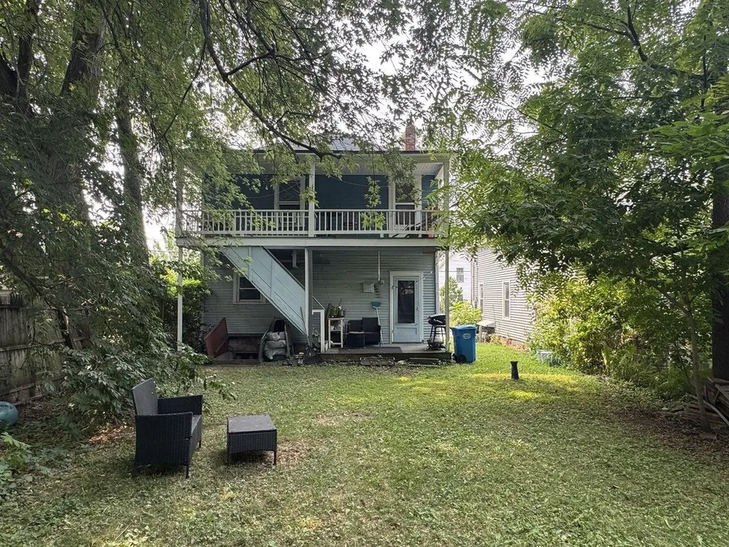 54 Hayward Street Burlington VT 05401-0000