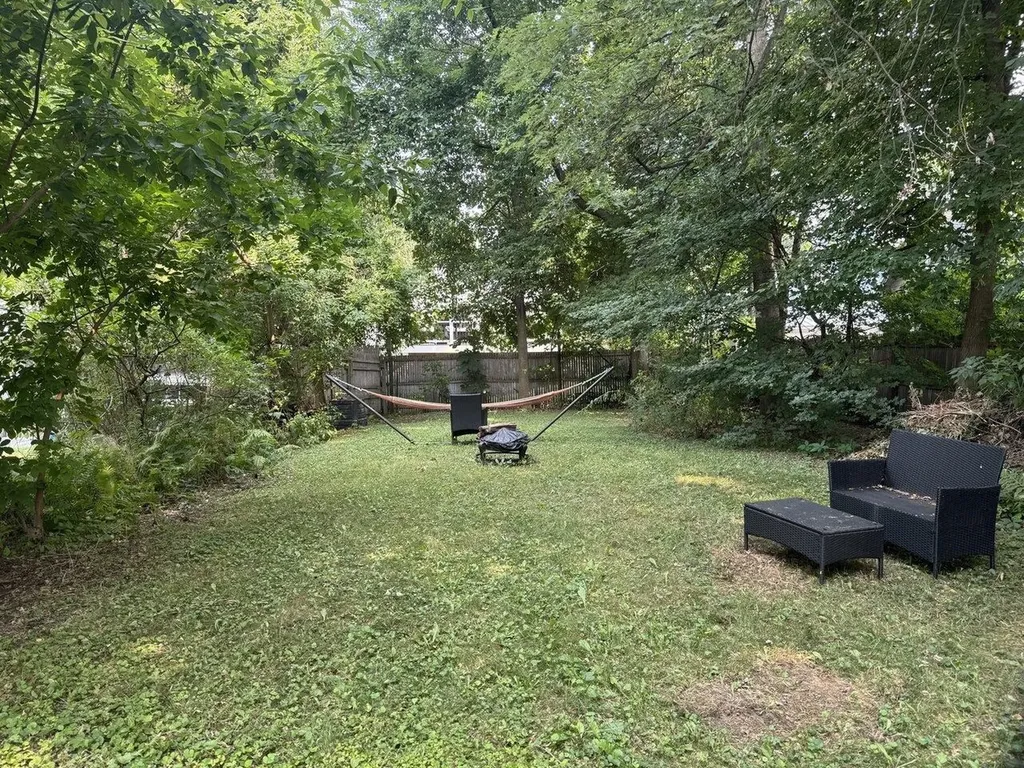 54 Hayward Street Burlington VT 05401-0000