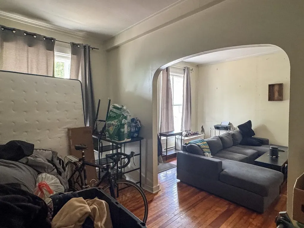 54 Hayward Street Burlington VT 05401-0000