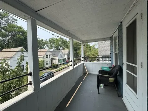 54 Hayward Street Burlington VT 05401-0000