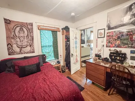 54 Hayward Street Burlington VT 05401-0000