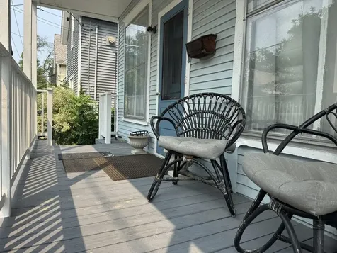 54 Hayward Street Burlington VT 05401-0000