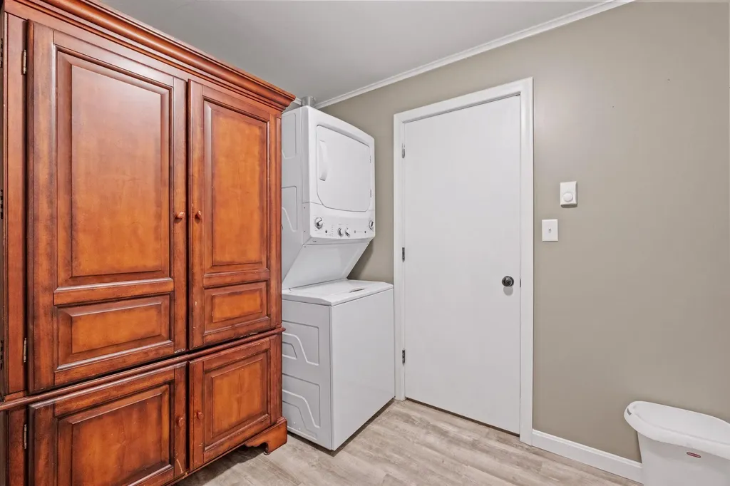 29 Granite Ledge Road Thornton NH 03285