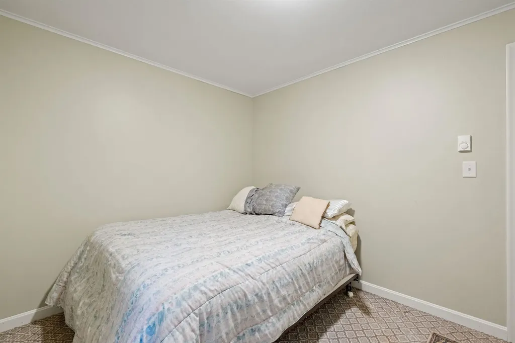 29 Granite Ledge Road Thornton NH 03285