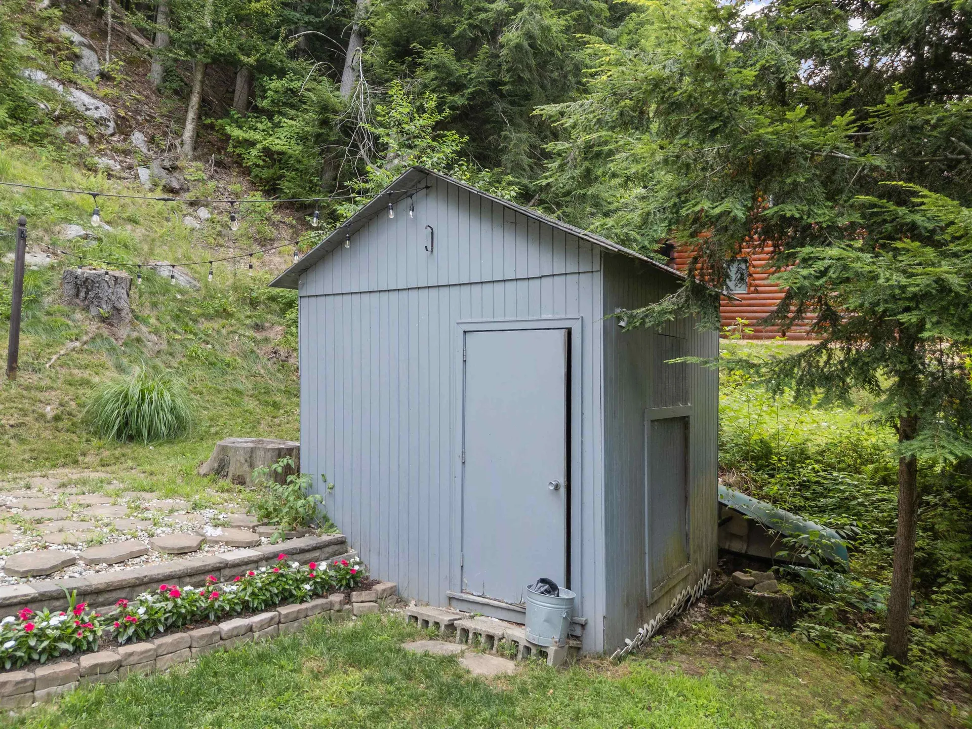 29 Granite Ledge Road Thornton NH 03285