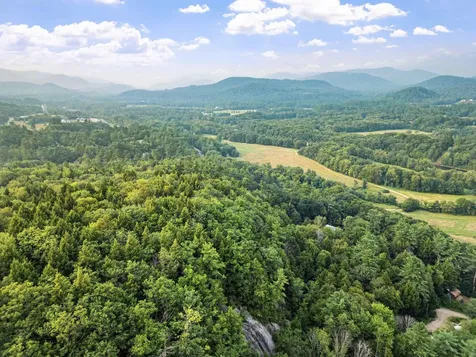 29 Granite Ledge Road Thornton NH 03285