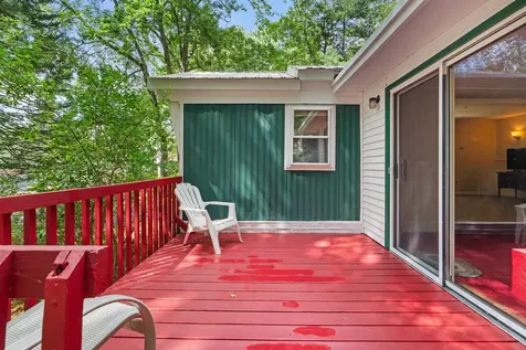 9 Westerdale Drive Nashua NH 03063