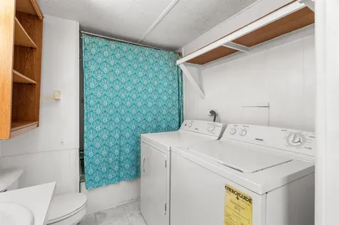 9 Westerdale Drive Nashua NH 03063